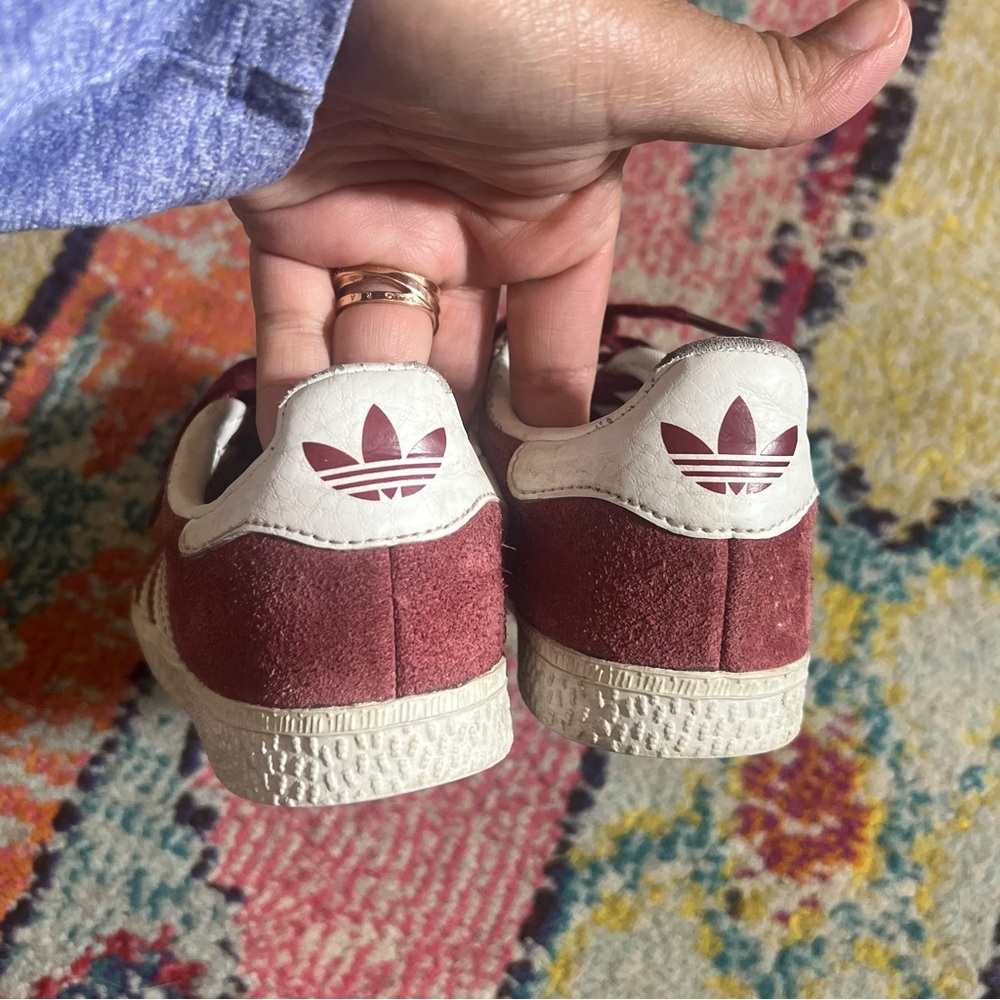 Adidas Kids Gazelle Maroon Sneakers 11.5 - Picture 4 of 9